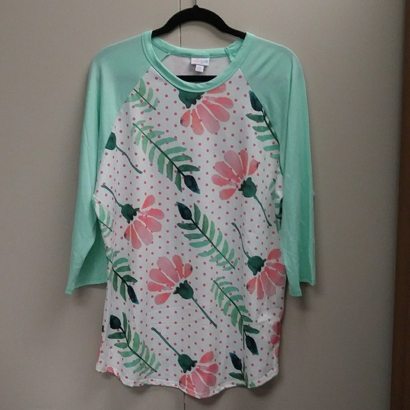 LuLaRoe Tops - Lularoe floral randy. 3/4 sleeves
